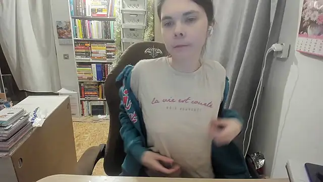 [1 Nov 10:58] Private Show－カメラキャストのsilvercaramelの動画