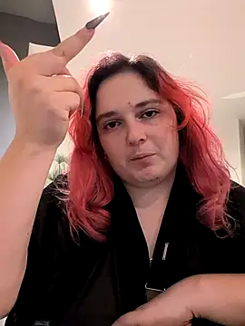 DOMINA INSULTS YOU - vidéo du modèle de showcams LadyRochester