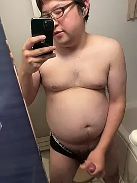 [25 Sep 23:30] Public Show - video by yuuki198912 cam model