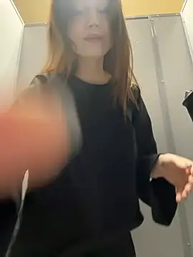 Deep fingering in stockings / public bathroom - Peachy_Dream 캠 모델의 동영상
