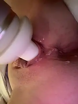 fuck machine fuck my pussy close up🔥 - video van Peachy_Dream cam-model