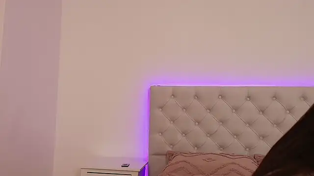 Look how I fucked in 4 - video by miaa_saenz1 cam model