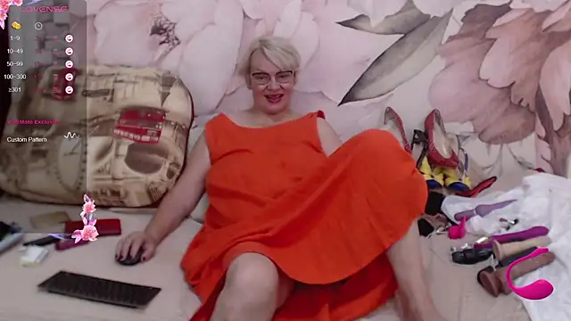 hard anal - video di sweetymommyRina modella di cam