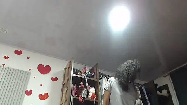 [23 Apr 18:18] Private Show - video van DanaiOluyi cam-model