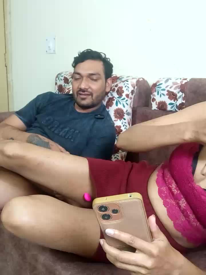 [11 Aug 19:23] Private Show - فيديو من Indian_wife_mona_ موديل الكام