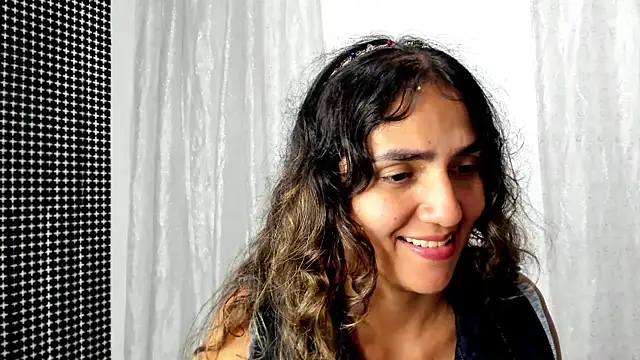 [21 May ] Private Show  #92 - video by misshiccups cam model