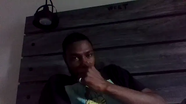 [11 Oct 16:31] Public Show - Mcoleman4642 adlı kamera modelinin videosu