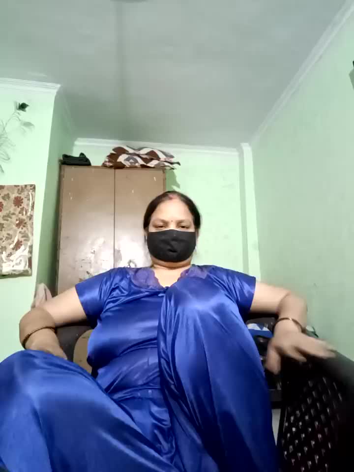[16 Oct 22:01] Private Show - فيديو من Kavya_kapoor موديل الكام
