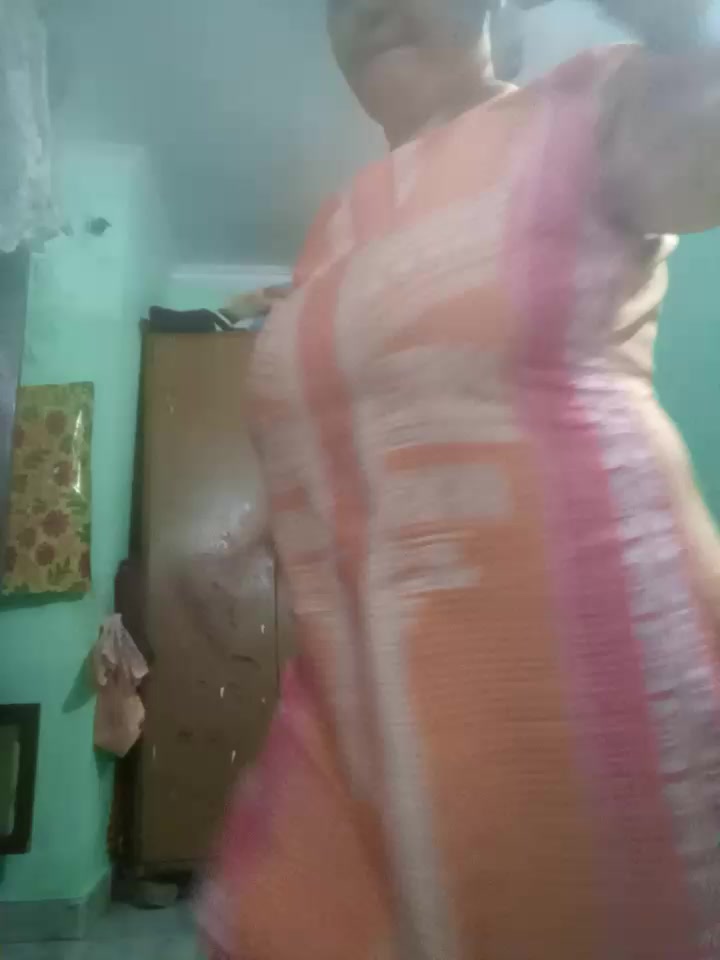 [3 Oct 18:48] Private Show - فيديو من Kavya_kapoor موديل الكام