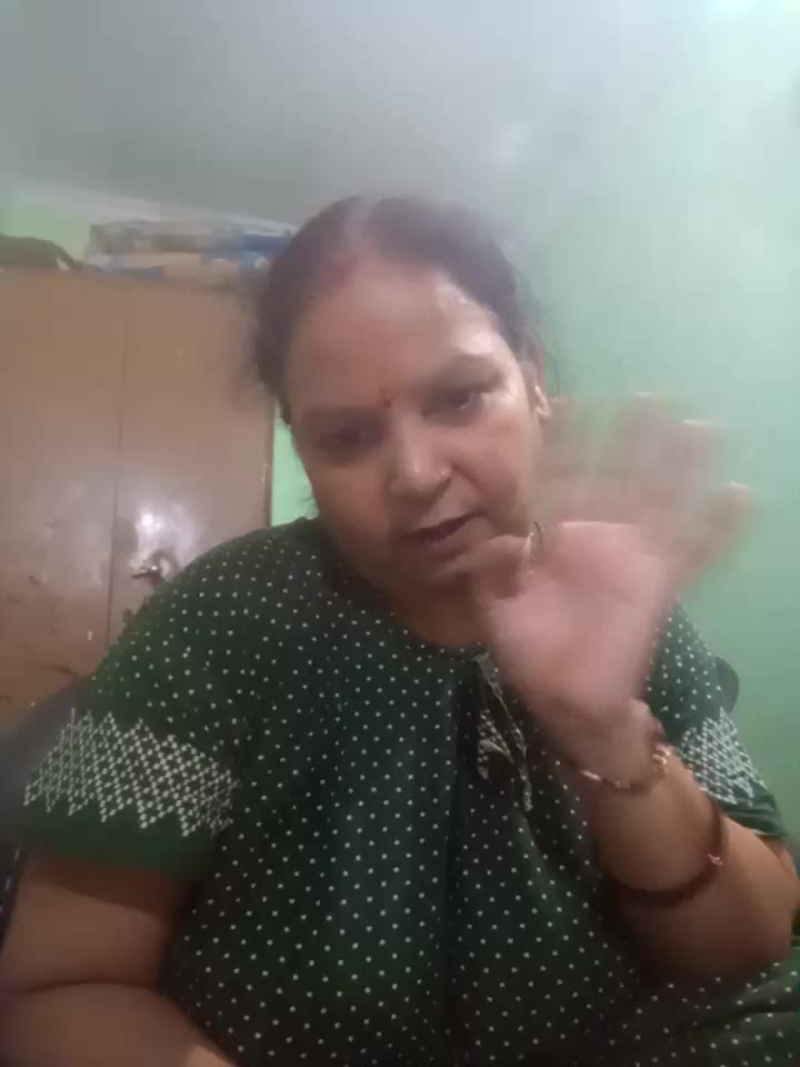 [4 Oct 22:20] Private Show - فيديو من Kavya_kapoor موديل الكام