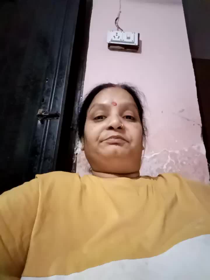 [2 Nov 17:39] Private Show - فيديو من Kavya_kapoor موديل الكام