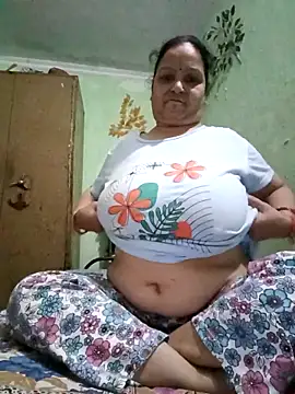 [3 Sep 18:05] Private Show - فيديو من Kavya_kapoor موديل الكام