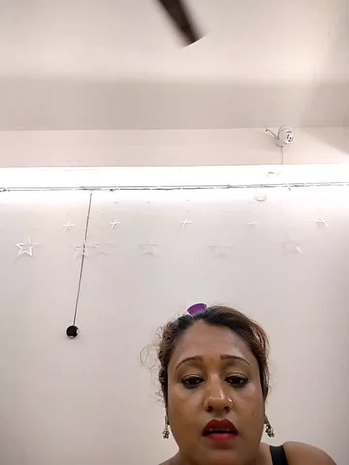[19 Jul 02:25] Private Show