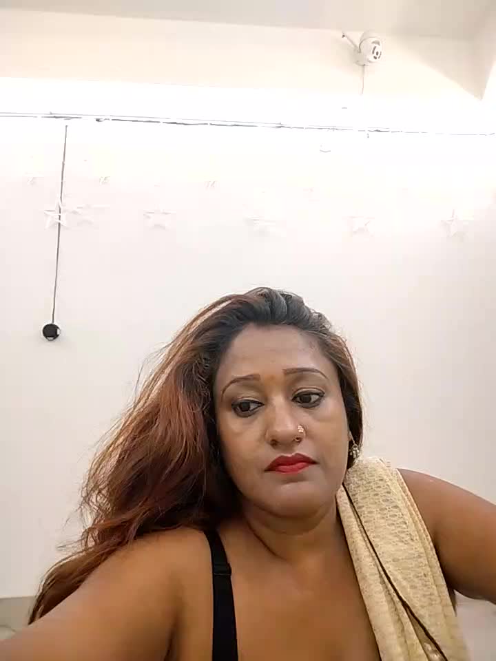 [18 Jul 22:11] Private Show