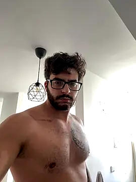 [6 Dec 09:15] Public Show - vídeo de la modelo de cam thomas_gun