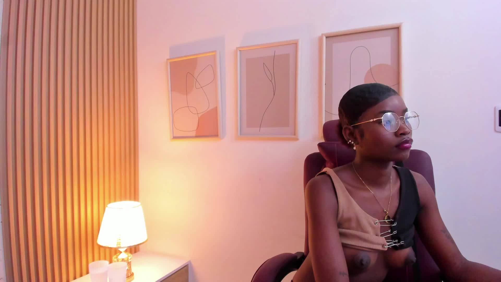 Sexy dance mm - ক্যাম মডেল amber-hill-এর ভিডিও