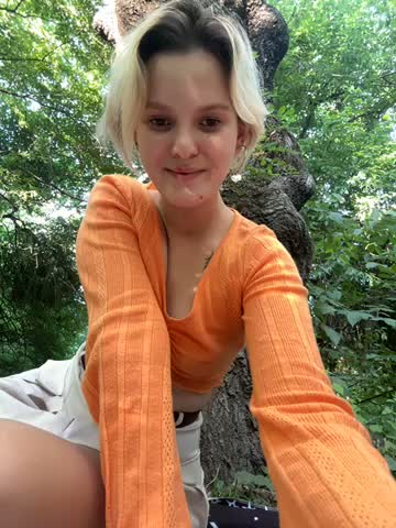 Oh fuck, I'm ecstatic 🍆🍑💦 - video by LeonaKeepFucking cam model