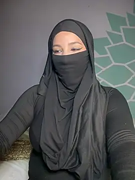 ahhhhh Fuck me - video by Zeynep-Lahsen cam model