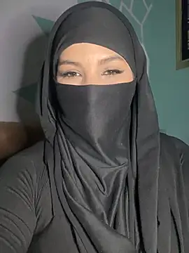 sexy - video by Zeynep-Lahsen cam model