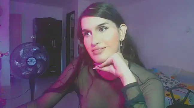 sucking feet - video by Jiafei69 cam model