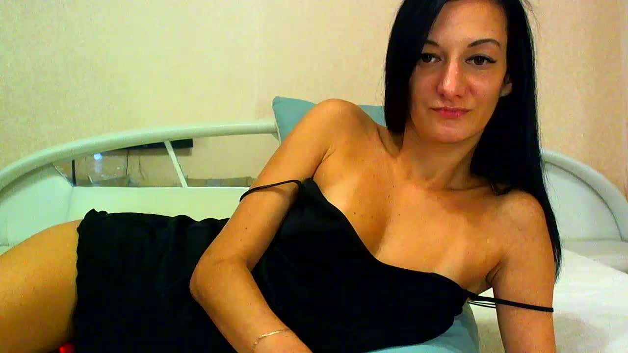 [31 Oct 19:23] Private Show - video by Jamiee_Joy cam model