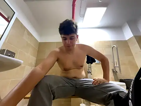 [24 Jul 16:52] Private Show - video by Pablogn24 cam model