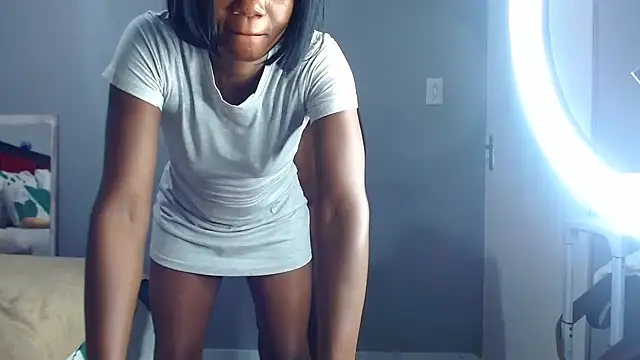 Fucking doggy while standing - XXX video by NaughtyVixen25