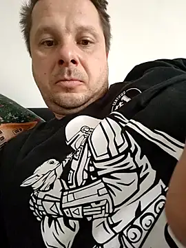 [26 Jan 10:55] Public Show – video od webkamerové modelky brbrrbrbrb