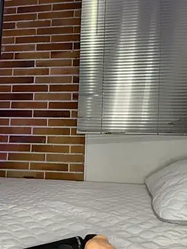 controlling you on top of you – video af Libia_James cam-model