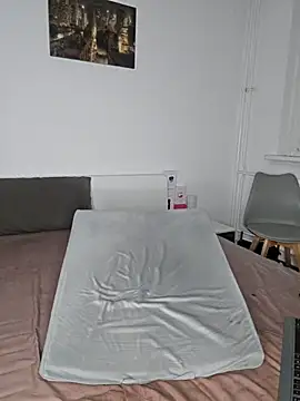 Rote nylon schlampe! Für papa😈💋 [26 Dec 21:02] Private show - video by nickdtr23