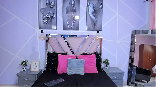 fuck me plis - vidéo du modèle de showcams Elith_noa