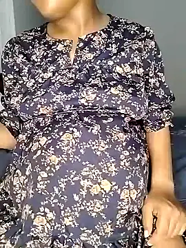 Heavy Prwggy – video modela na kameri Sexy_twinmomma