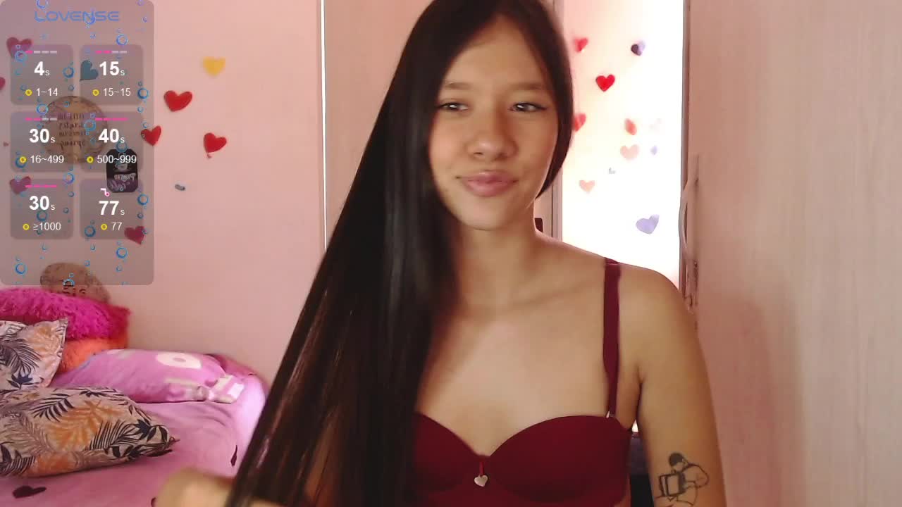 Show seduce pussy - Video von MeganJonesx Cam-Model