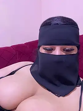 كلب مغربي سبيت عروقو وتفيت عليه 🐶🫟🤤ابن القحبه - vídeo de mari_layali modelo de câmara