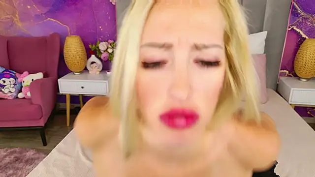 All naked sweet bj - Evva_Ross 캠 모델의 동영상