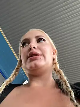 Sensual squirt show in a public toilet ❤️‍🔥🫦 - video by Milkyy_wway cam model