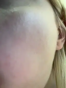 SUCK STRANGER IN MEN’S TOILET +FULL NAKED - video by Milkyy_wway cam model