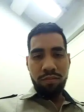 [21 Jan 20:33] Private Show－カメラキャストのEnriquePersian197の動画