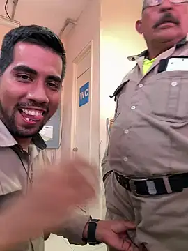 [27 Mar 15:34] Private Show Dieg－カメラキャストのEnriquePersian197の動画