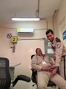 [17 Apr 08:21] Spy Show Agust - video by EnriquePersian197 cam model