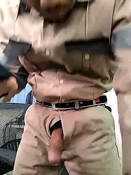 [23 Jun 10:53] Private Show - video by EnriquePersian197 cam model