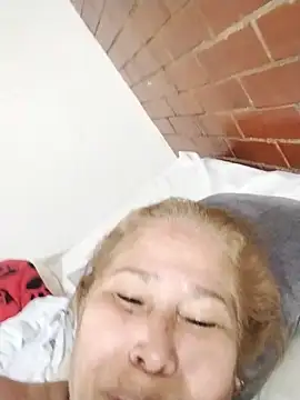 casero - відео від вебкаммоделі girl_amada