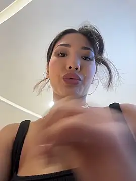 ⭐️Fuck Anal and pussy with fingers 🚾Publick place outdoor show - vídeo de la modelo de cam lean_lie8