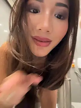 Eat CUM Stranger in Men’s toilet 🚾 - video by lean_lie8 cam model