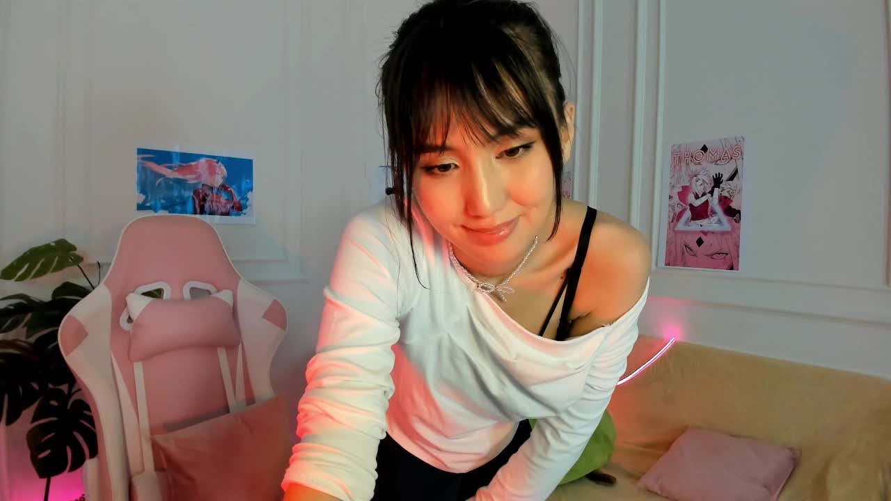 [19 Oct 09:14] Private Show - video by so_yeon_ cam model