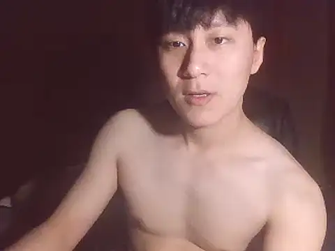 [23 Jan 22:00] Private Show