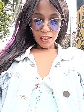 Taking off panties and showing pussy in a public place - video by BlairSamy cam model