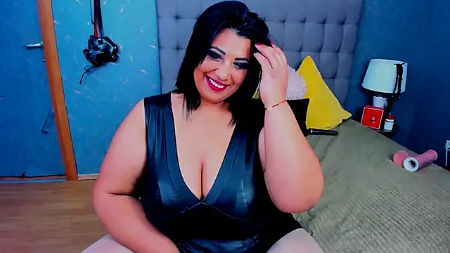 [11 May 15:07] Private Show - video di AmyCubes modella di cam