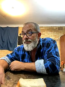 At the Desk - video by ausbod cam model