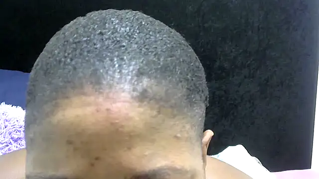 [3 Dec 02:26]feet fingering n squirt - video by HunungousAssX5 cam model